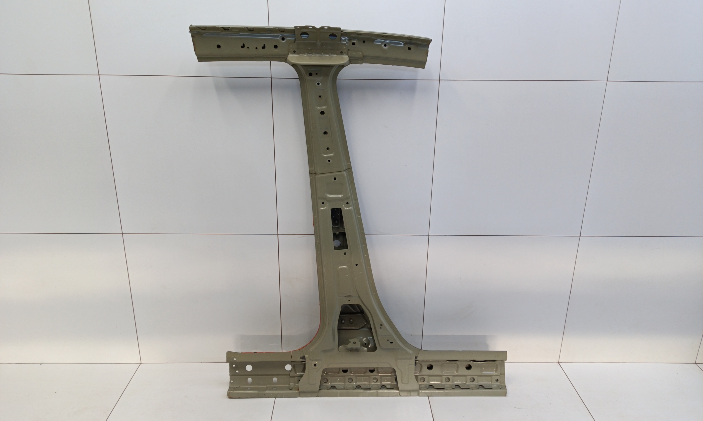 Панель кузова боковая левая Haval F7