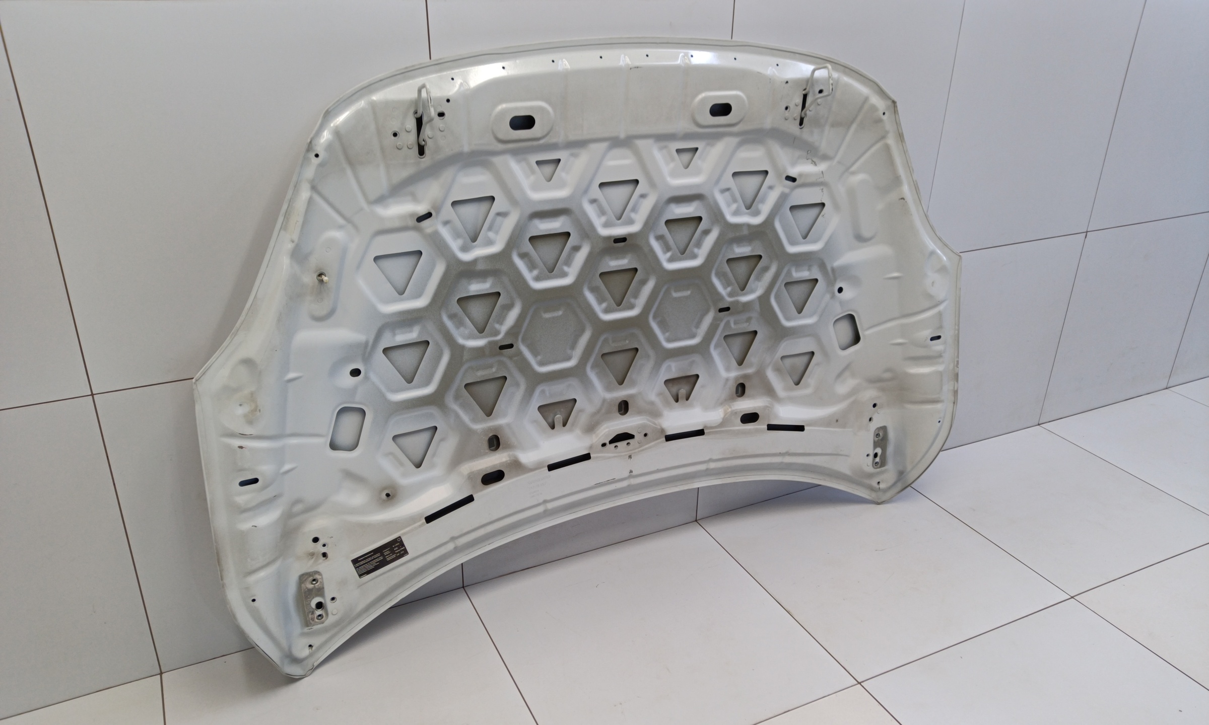 Капот Volvo V40 2