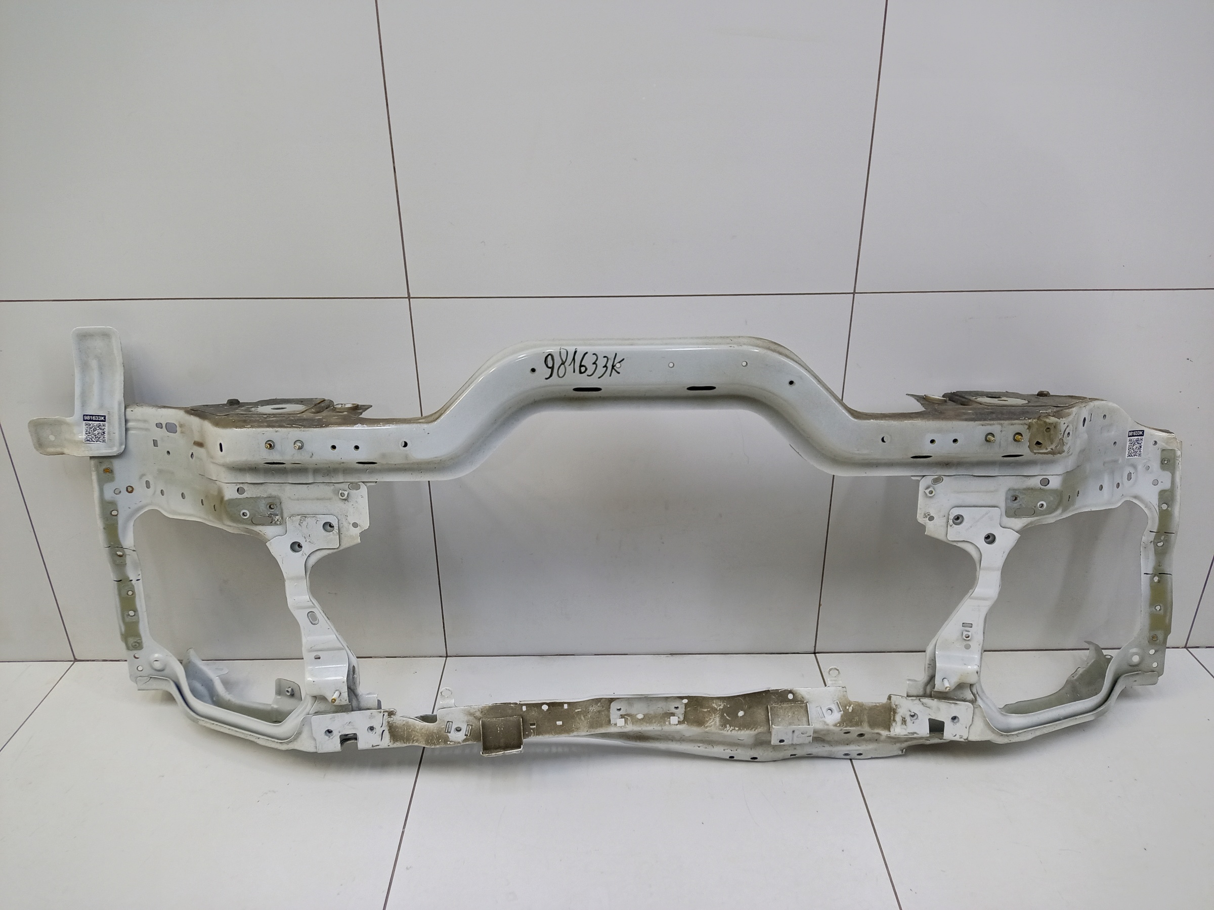 Панель передняя Tank 300