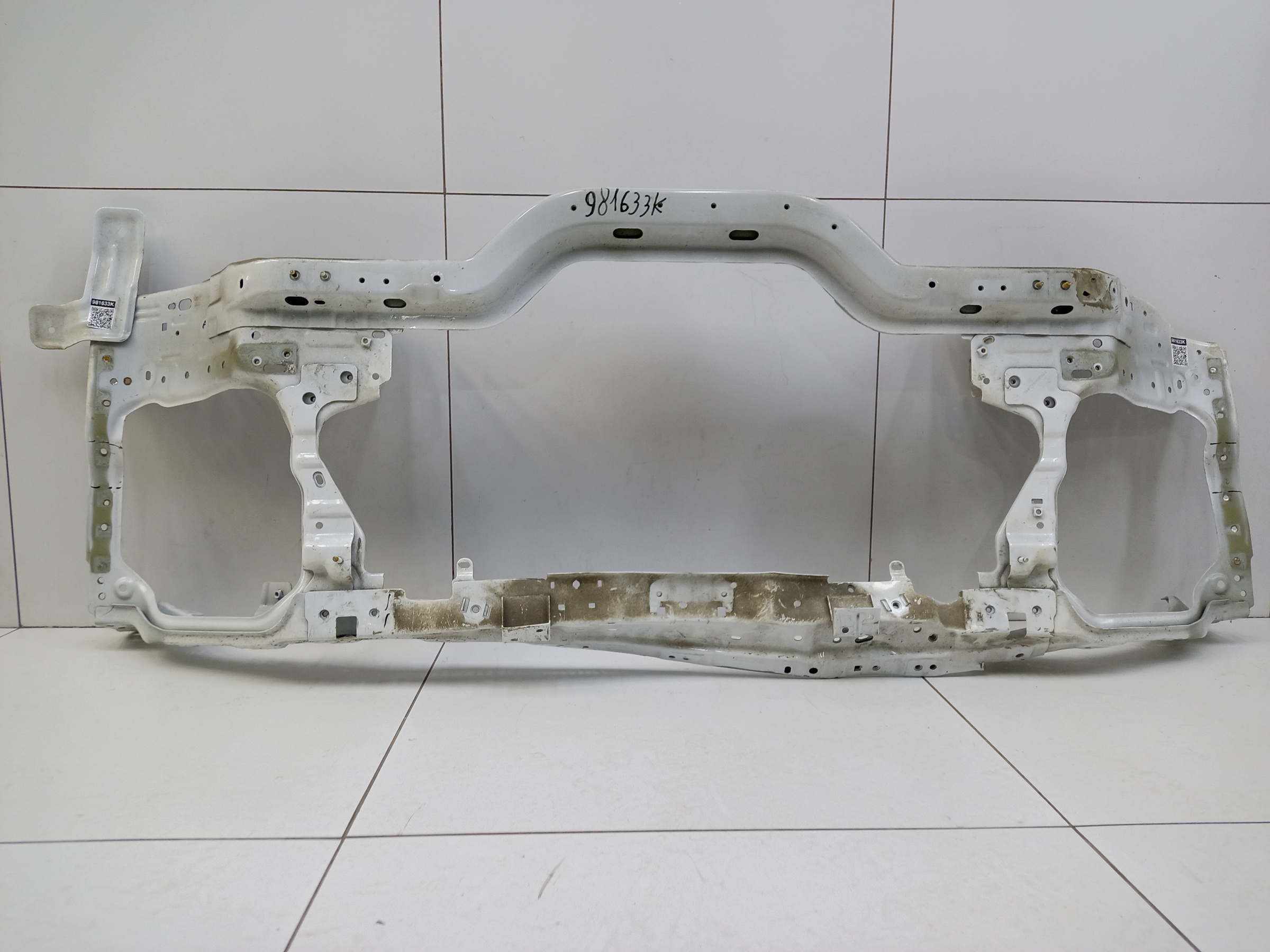 Панель передняя Tank 300