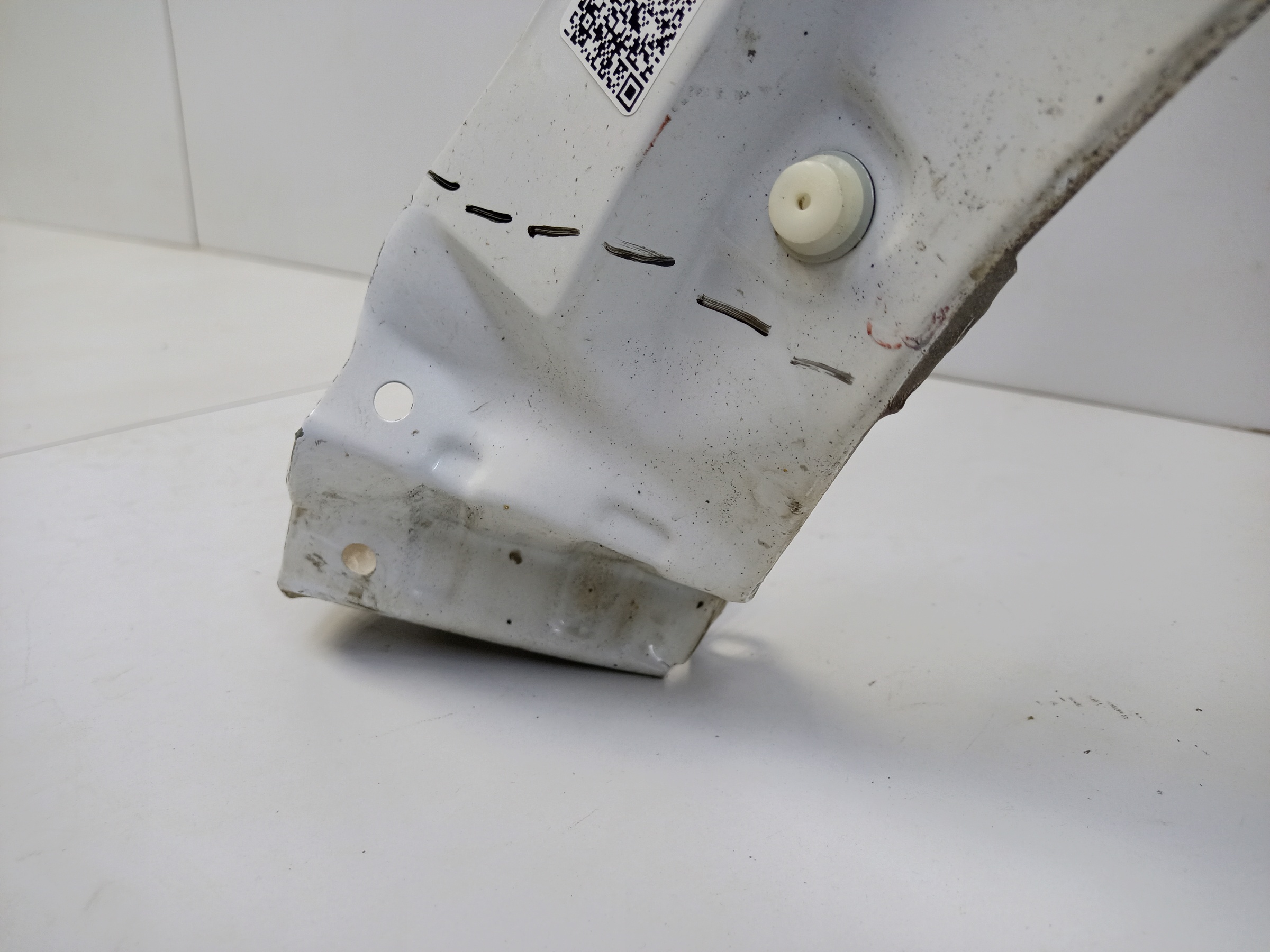 Крыло переднее правое Haval F7