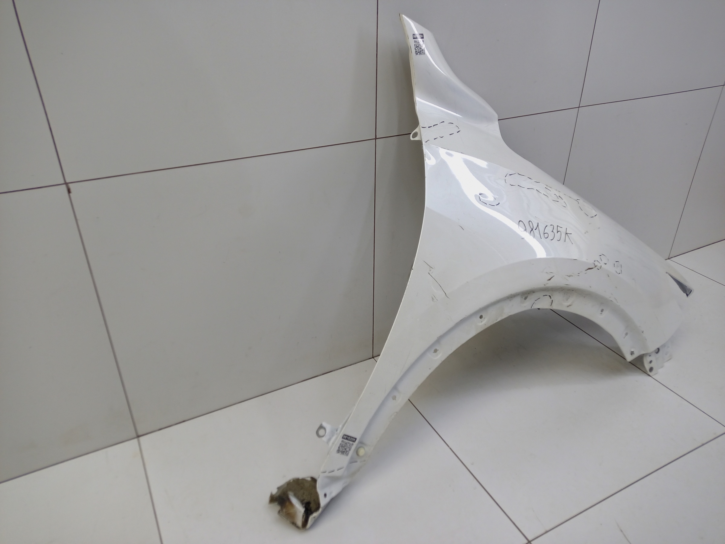 Крыло переднее правое Haval F7