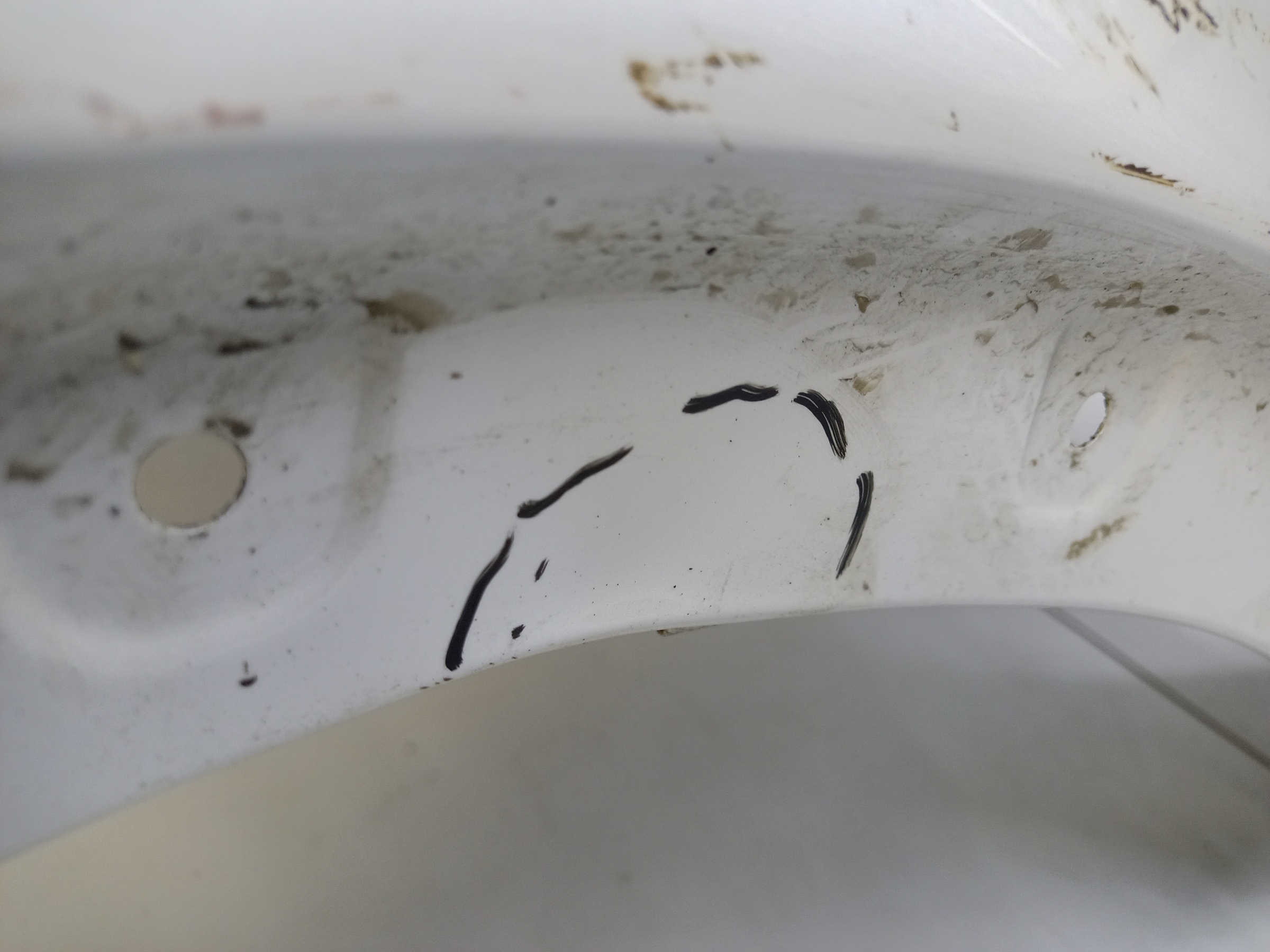 Крыло переднее правое Haval F7