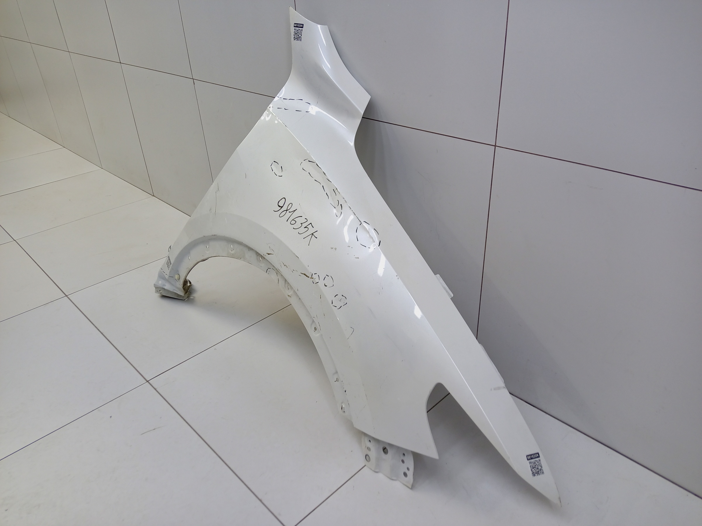 Крыло переднее правое Haval F7