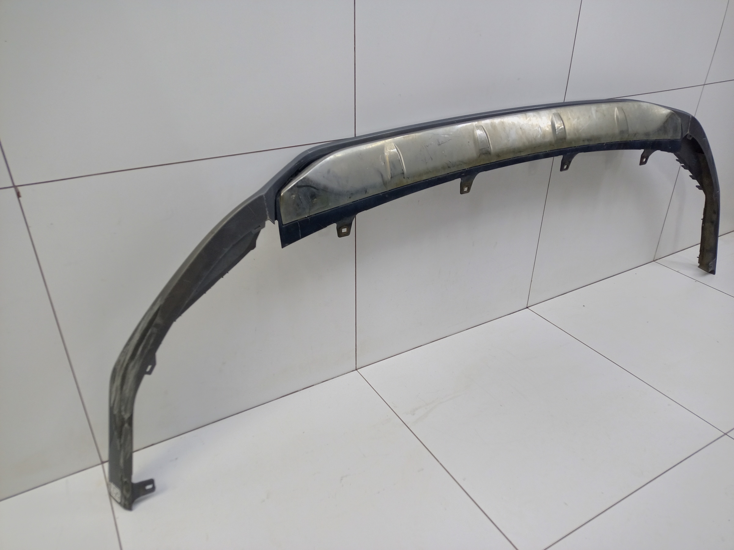 Накладка переднего бампера Lexus RX 4