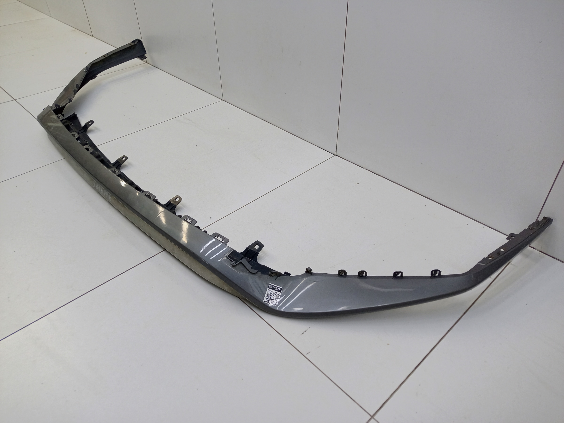 Накладка переднего бампера Lexus RX 4