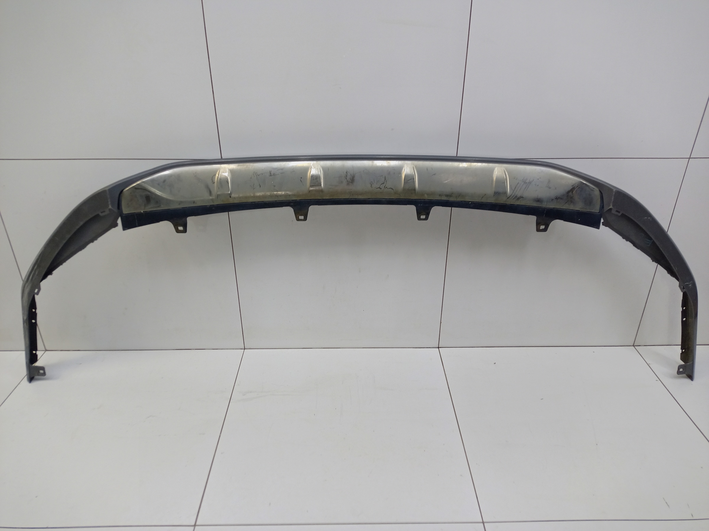 Накладка переднего бампера Lexus RX 4