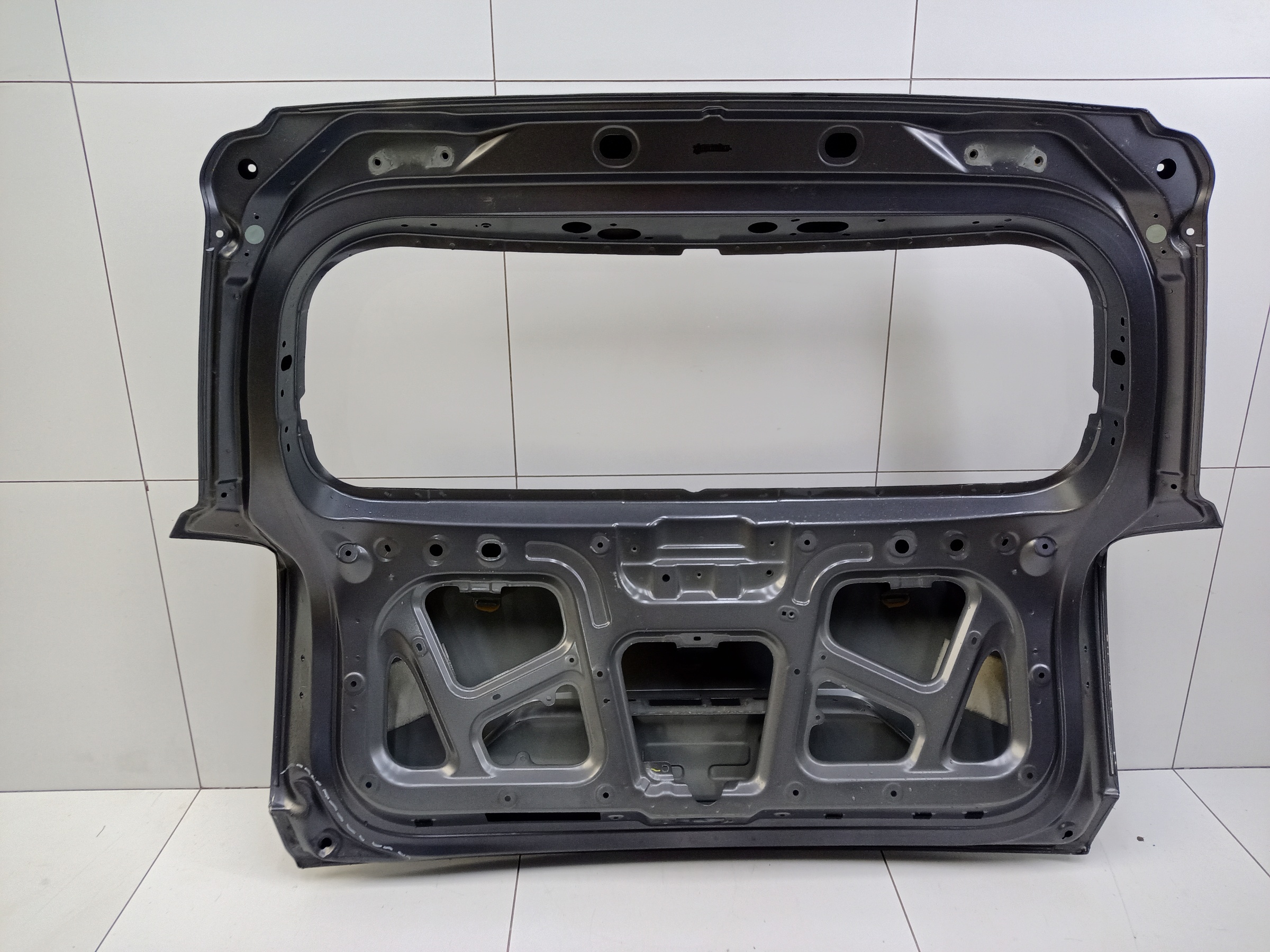 Крышка багажника GAC GS8 2