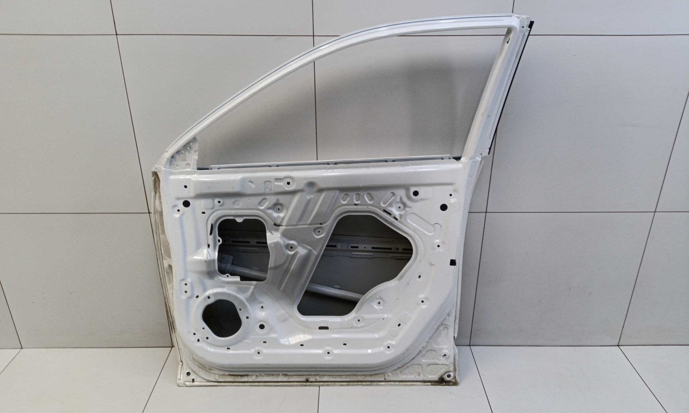 Дверь передняя правая Haval F7