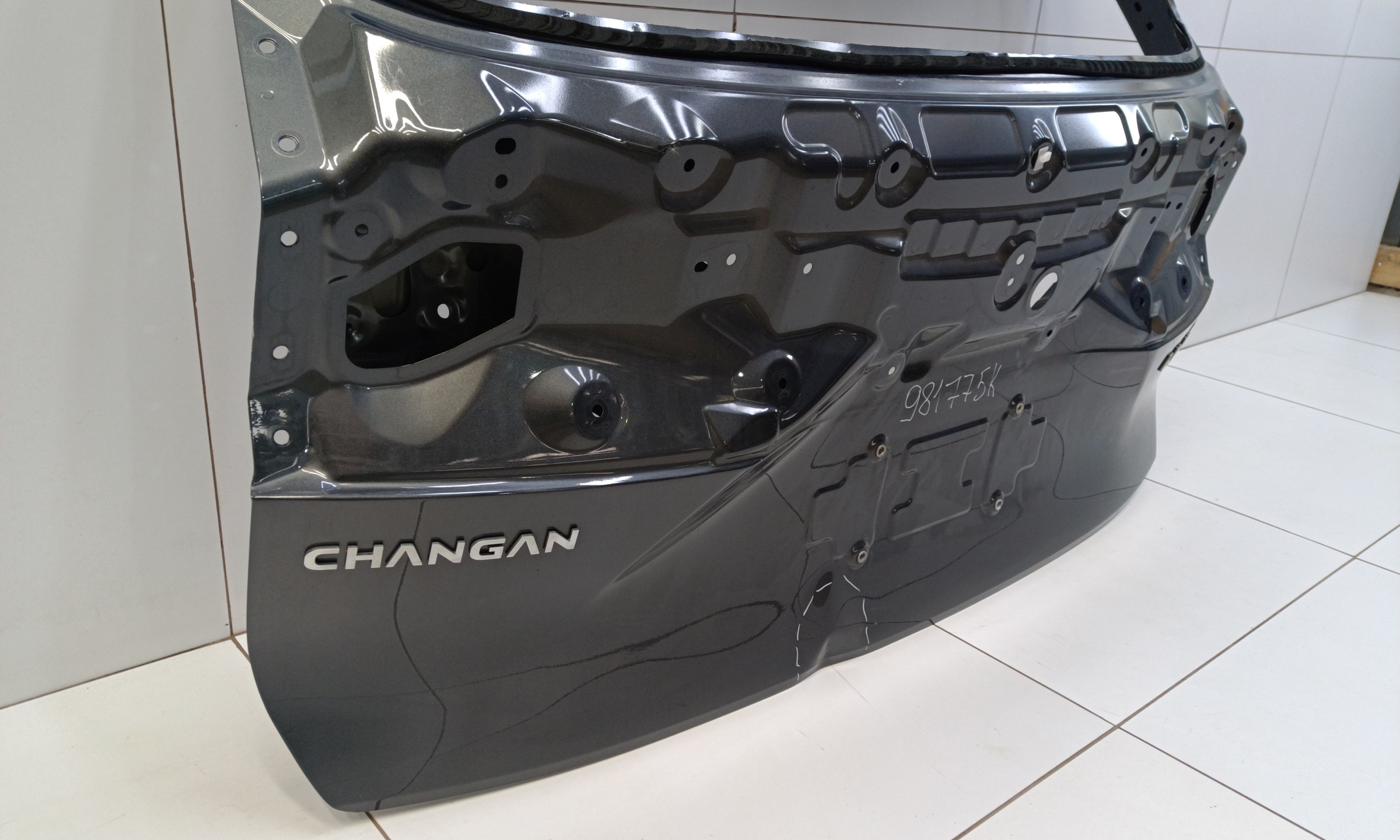 Крышка багажника Changan CS55PLUS Restail