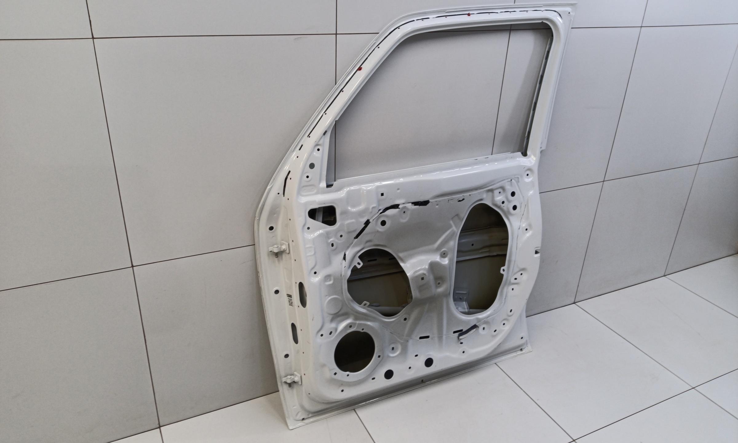 Дверь передняя правая Tank 300