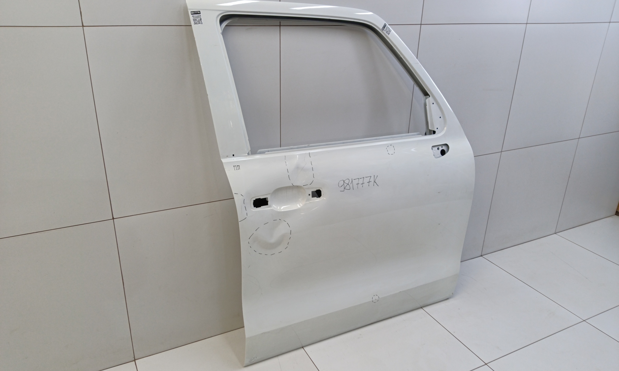 Дверь передняя правая Tank 300