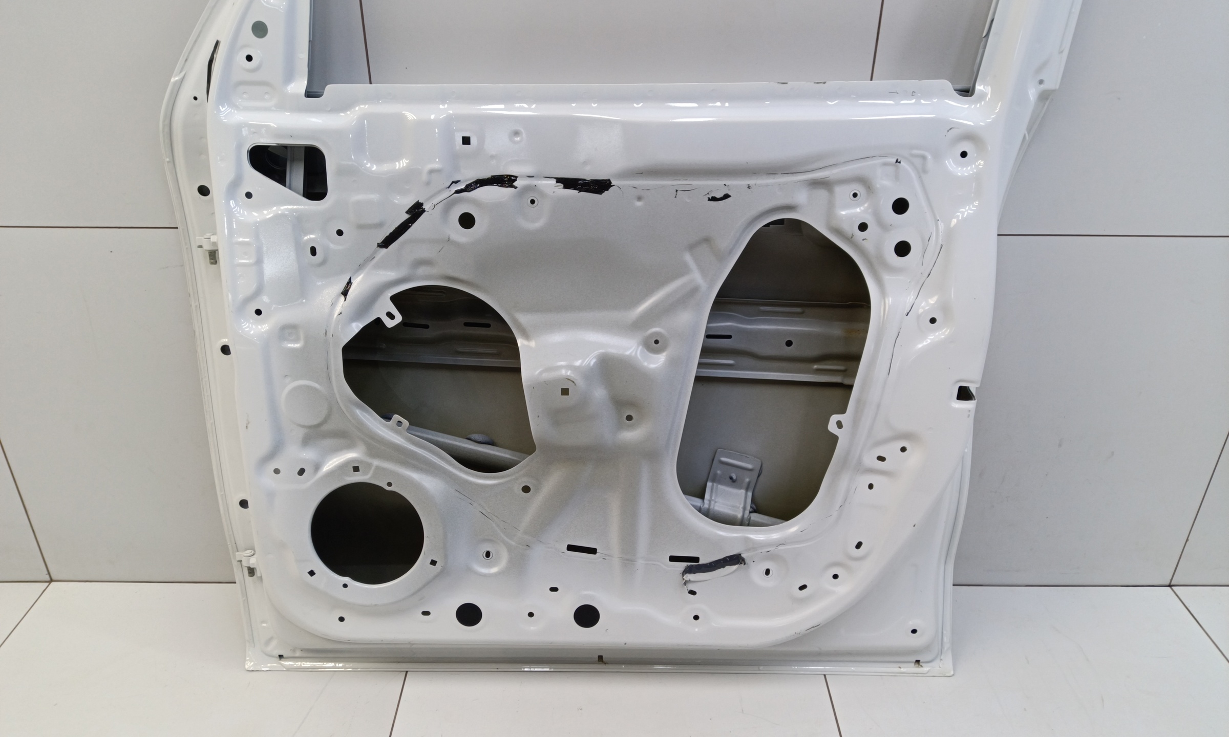 Дверь передняя правая Tank 300