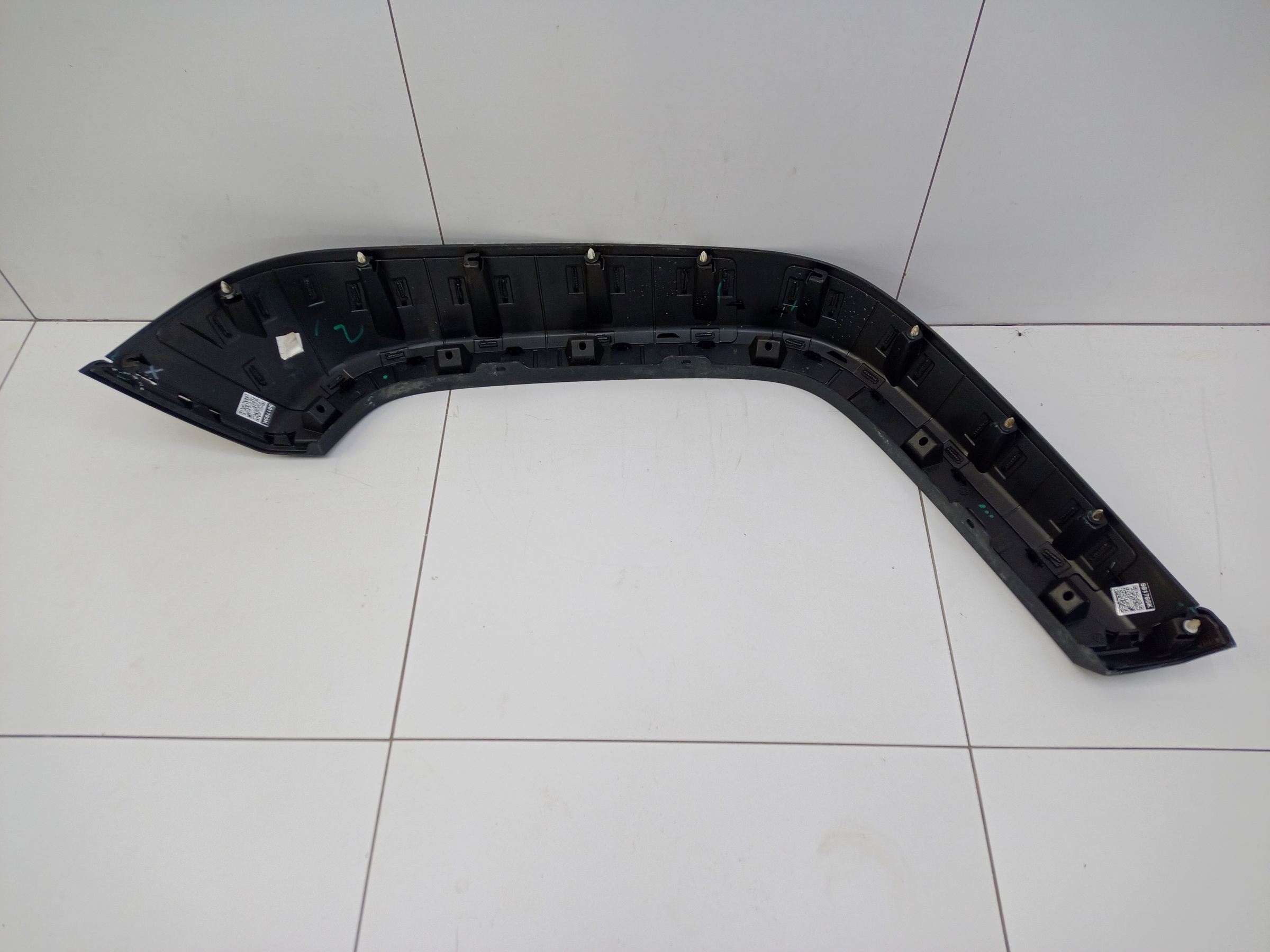 Накладка крыла переднего правого Tank 300