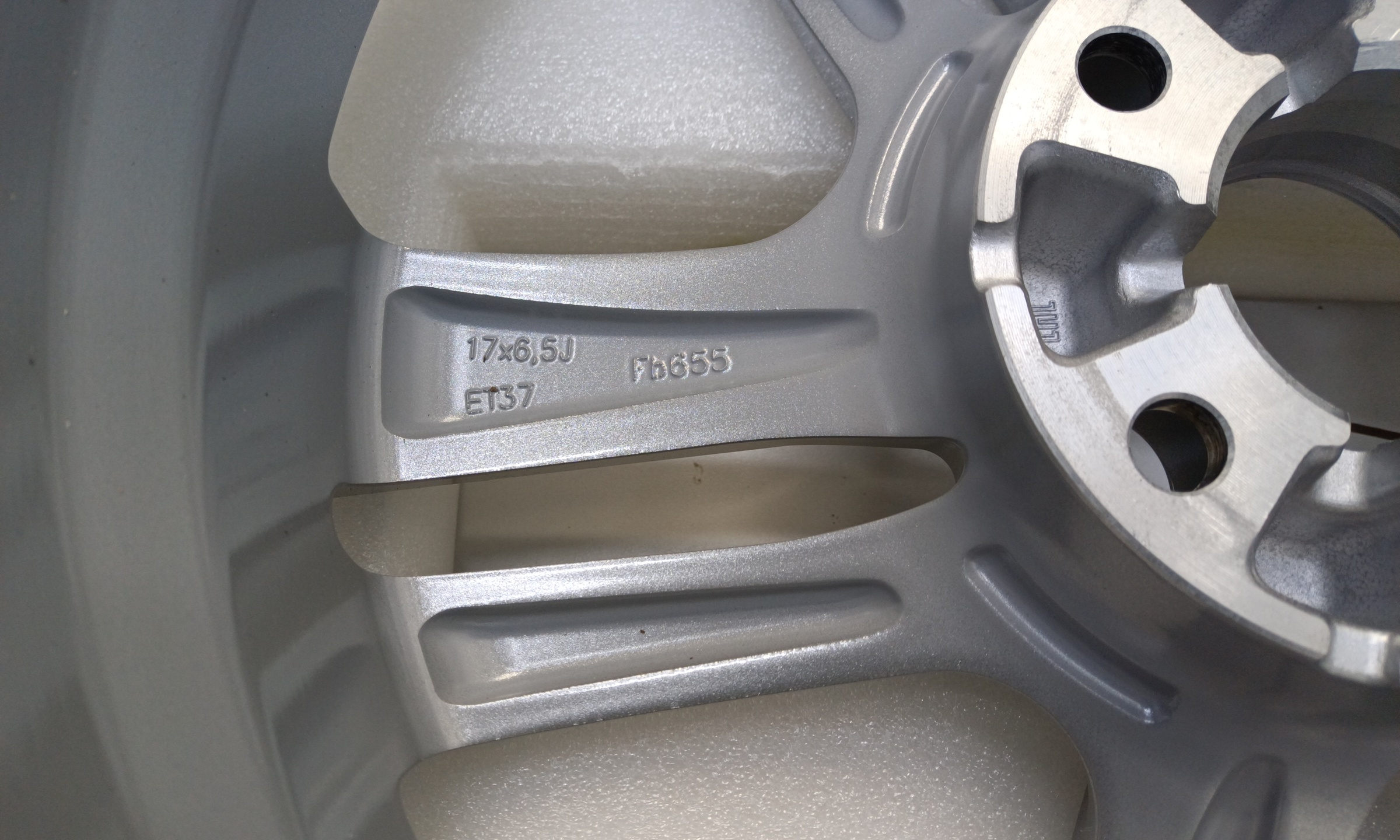 Диск колеса литой Haval Jolion R17 серебристый