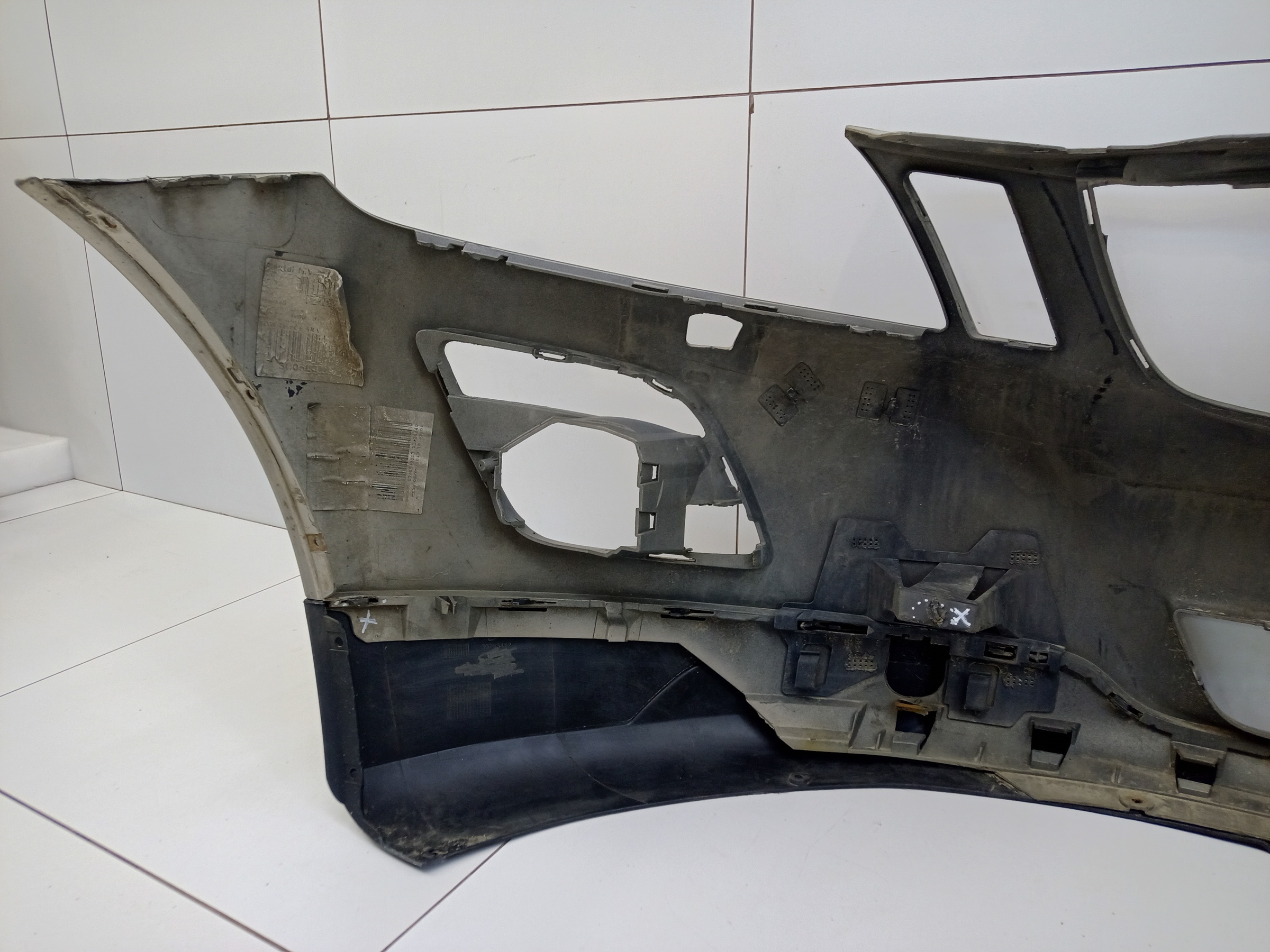 Бампер передний Volvo XC60 1 под омыватель
