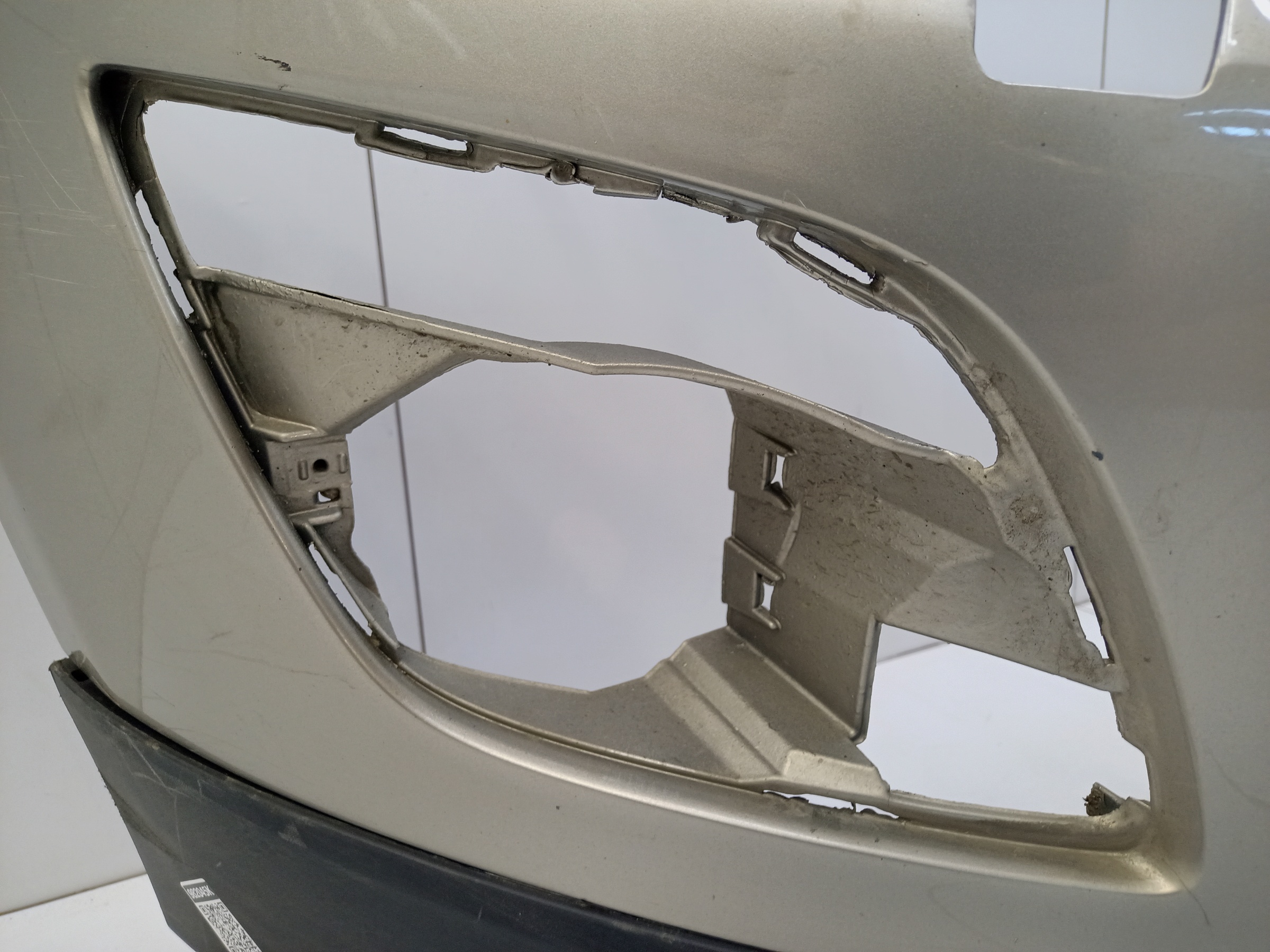 Бампер передний Volvo XC60 1 под омыватель