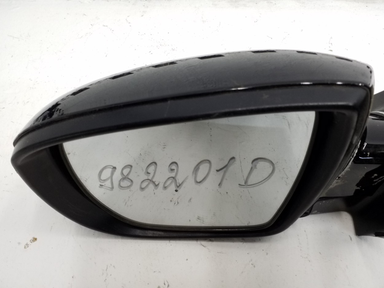 Зеркало левое Hyundai ix35 8 контактов