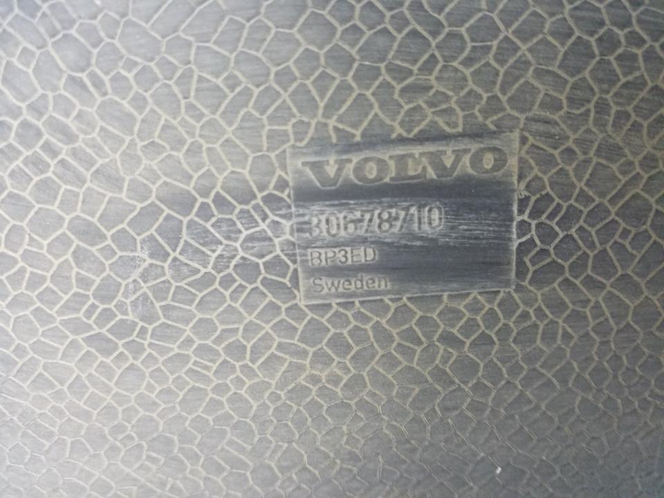 Бампер задний Volvo XC70 2 Cross Country под парктроники