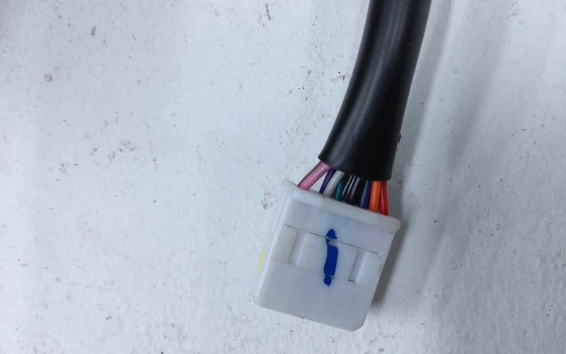 Зеркало правое Toyota Highlander 4 14+4 контактов