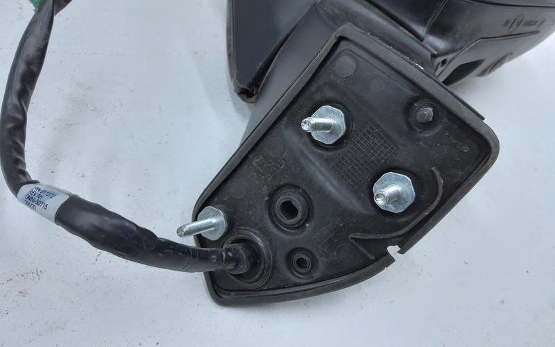 Зеркало правое Toyota Highlander 4 14+4 контактов