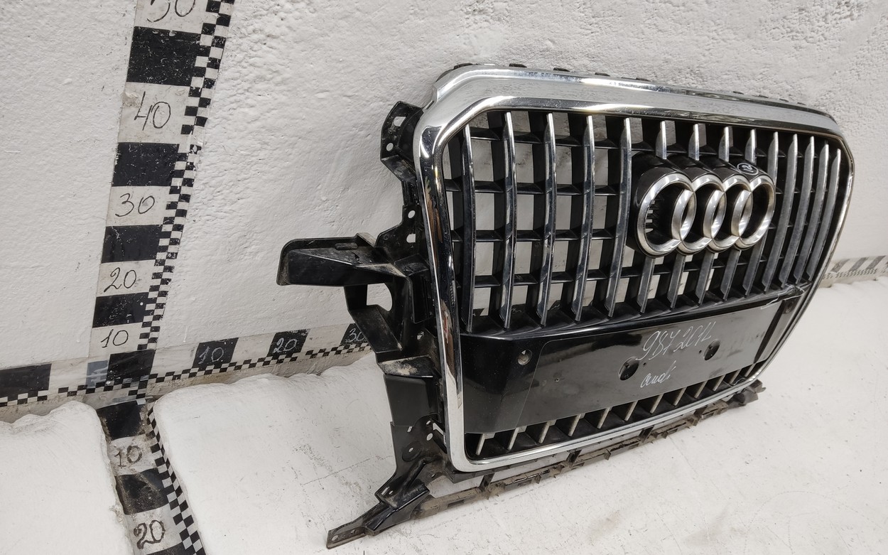 Решетка радиатора Audi Q5 1 Restail
