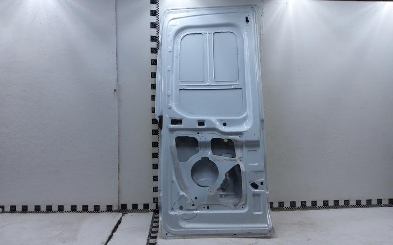 Дверь задняя правая распашная глухая Ford Transit 7 190см