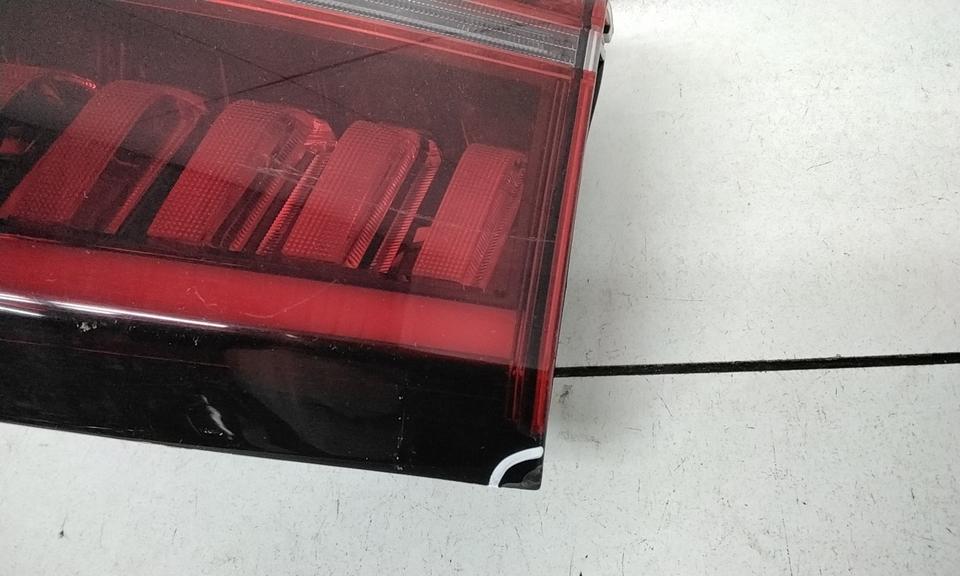 Фонарь задний правый внутренний Chery Tiggo 8 Pro