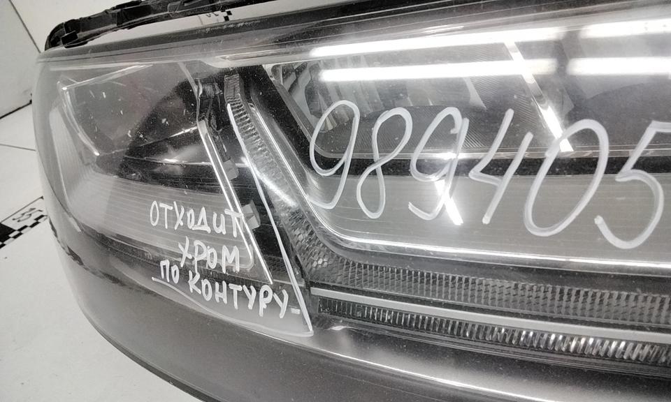 Фара передняя правая Audi Q7 2 LED