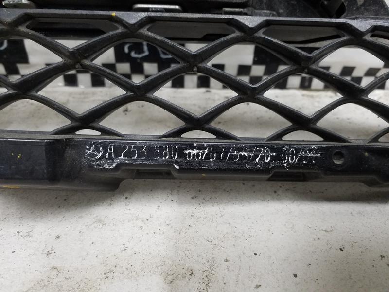 Решетка радиатора Mercedes Benz GLC-klasse X253