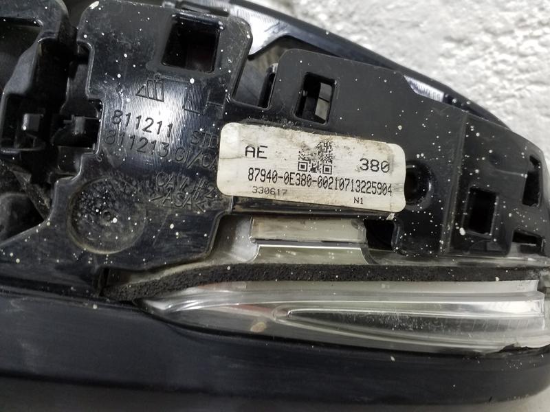 Зеркало заднего вида левое Toyota Highlander 4 13 + 4 контакта