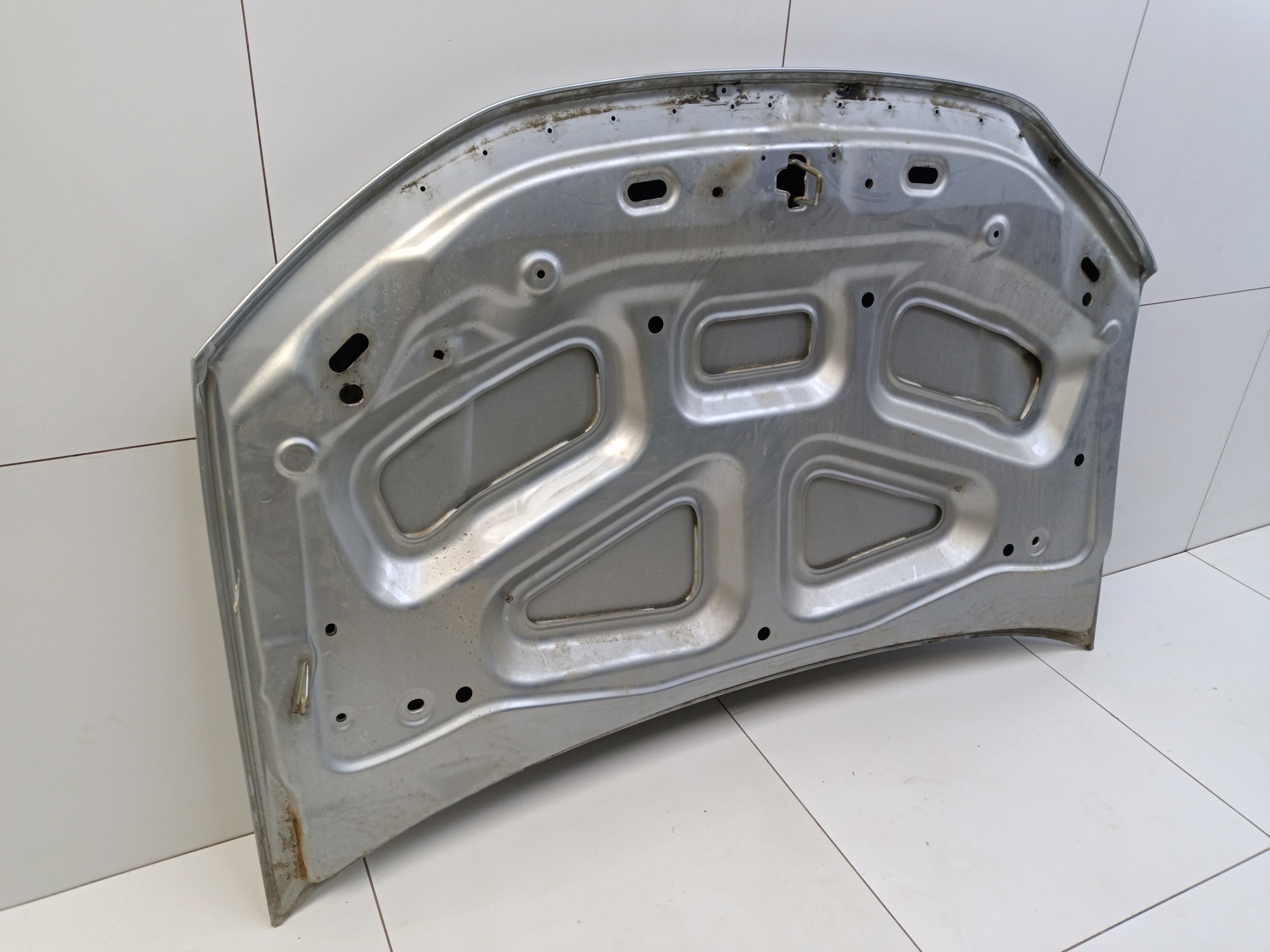 Капот Lada Largus 1 Restail