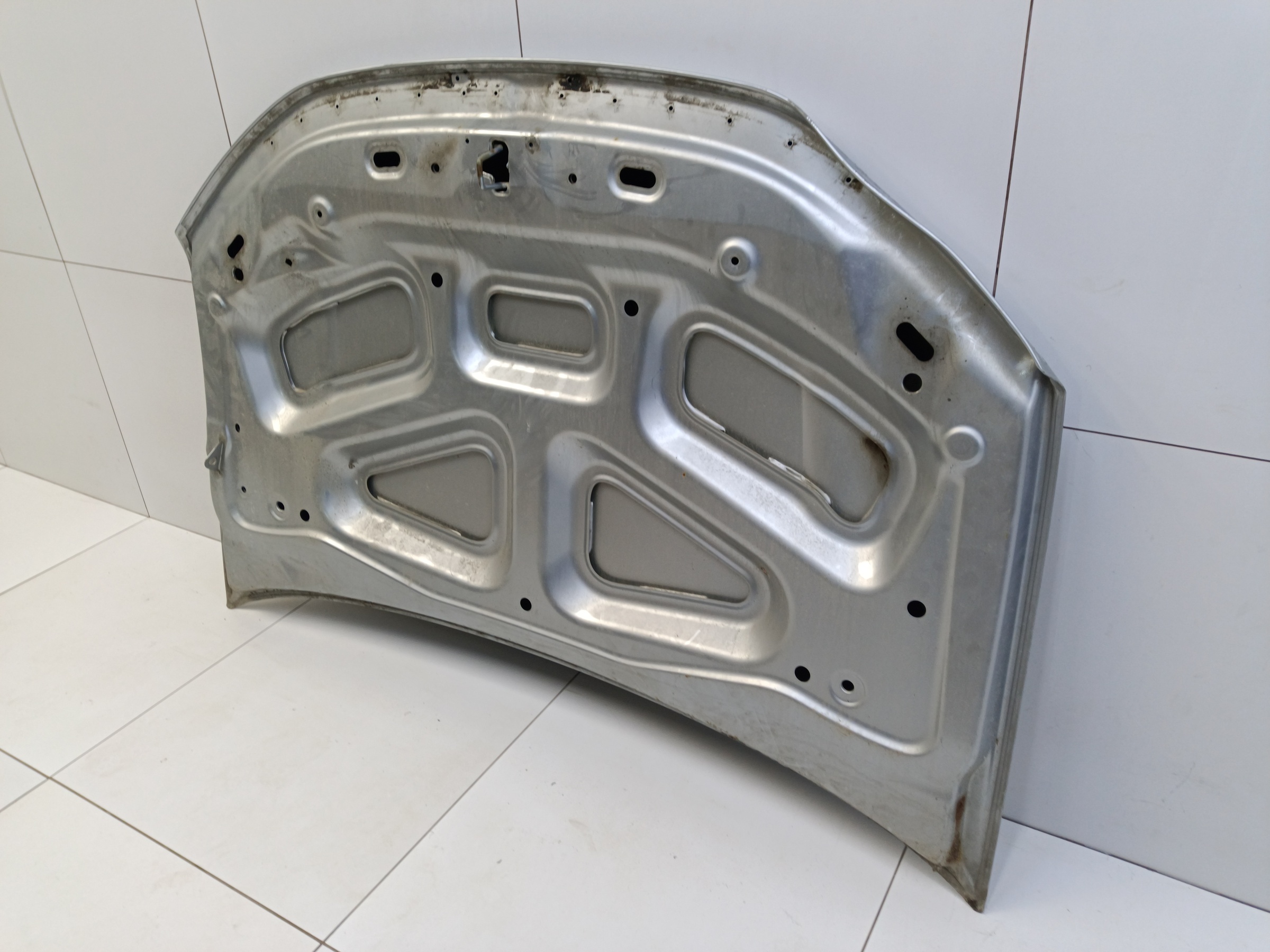 Капот Lada Largus 1 Restail