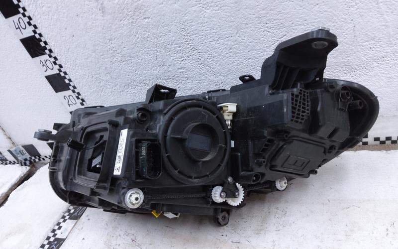 Фара передняя правая Mercedes-Benz CLS-Klasse C257 LED