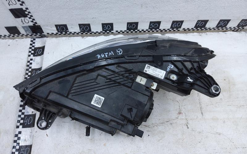 Фара передняя правая Mercedes-Benz CLS-Klasse C257 LED