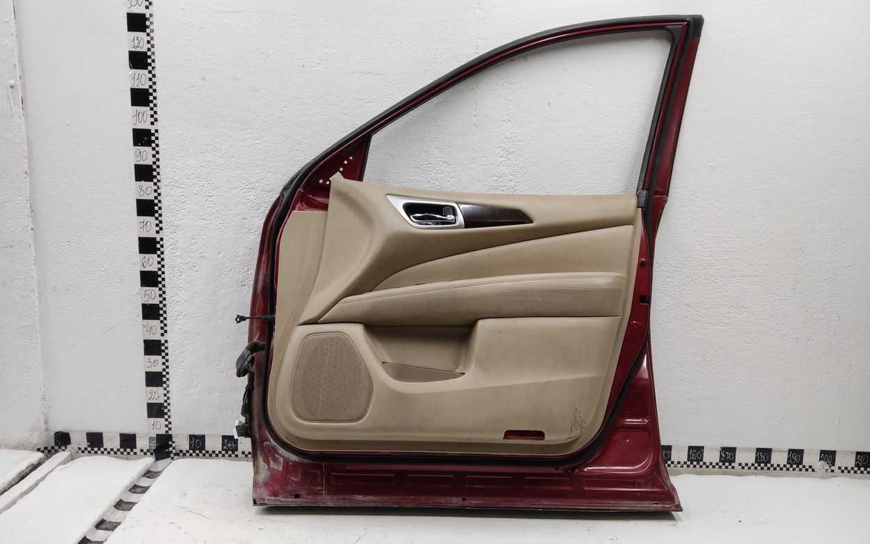 Дверь передняя правая Nissan Pathfinder R52