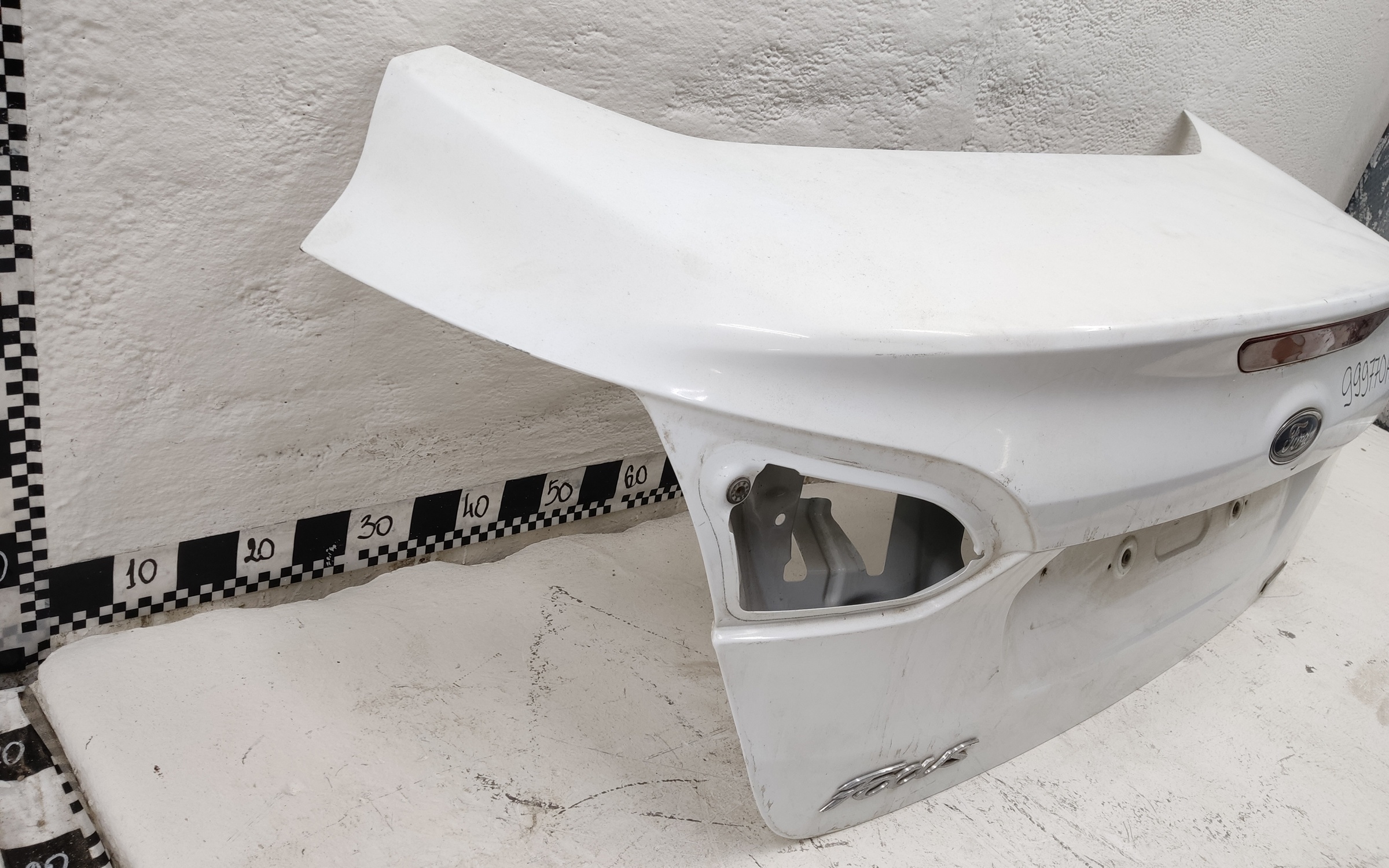 Крышка багажника Ford Focus 3 Sedan Restail