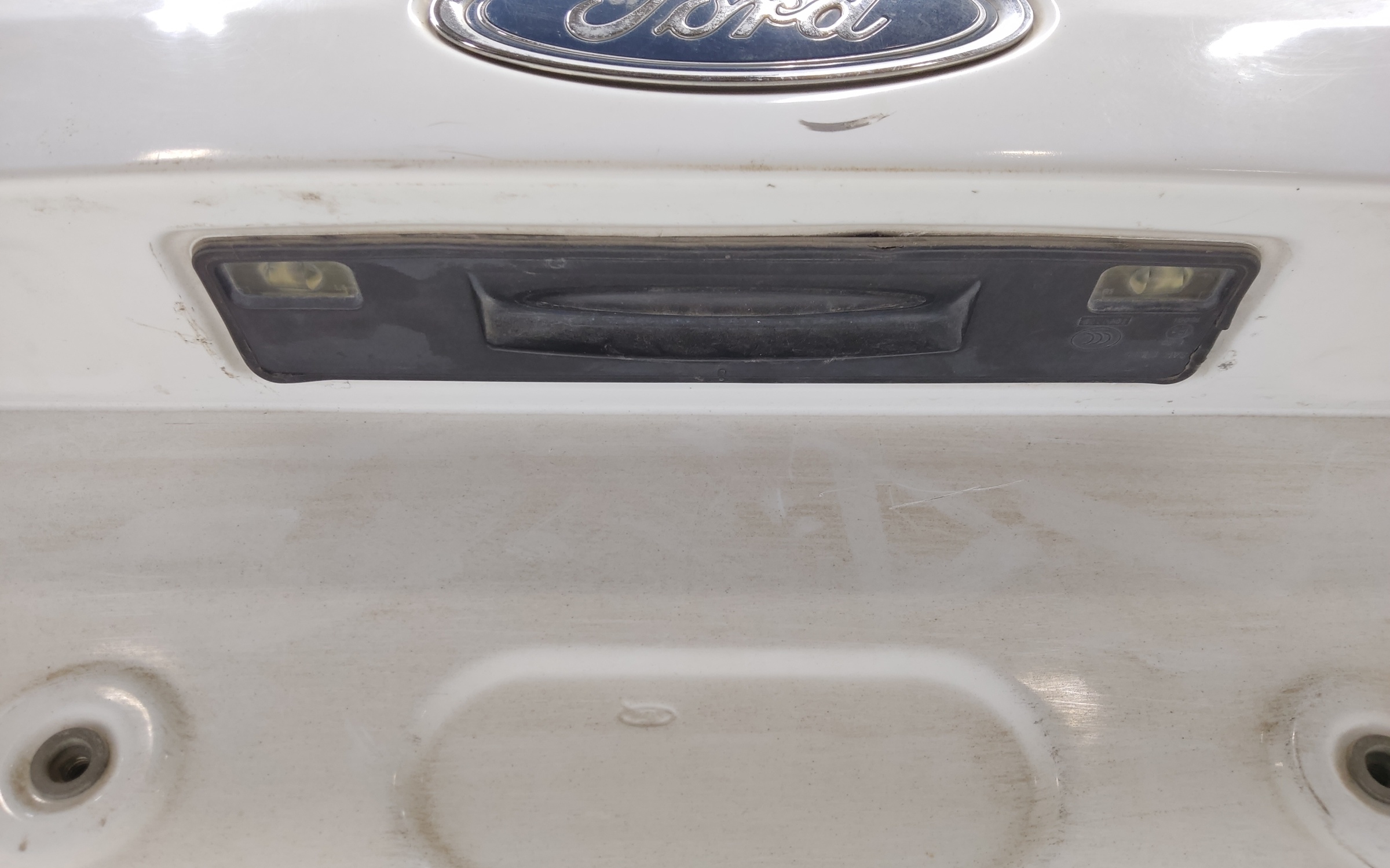 Крышка багажника Ford Focus 3 Sedan Restail