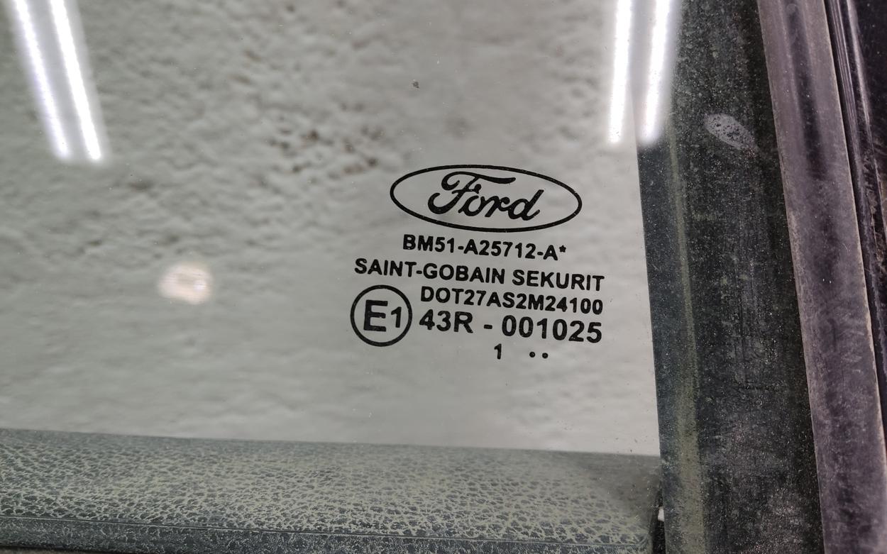 Дверь задняя правая Ford Focus 3 Sedan / Hathback