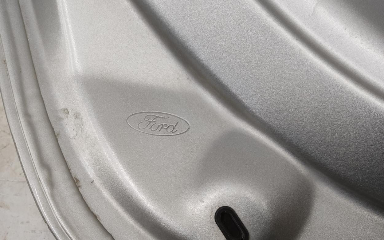 Крышка багажника Ford Focus 3 Sedan