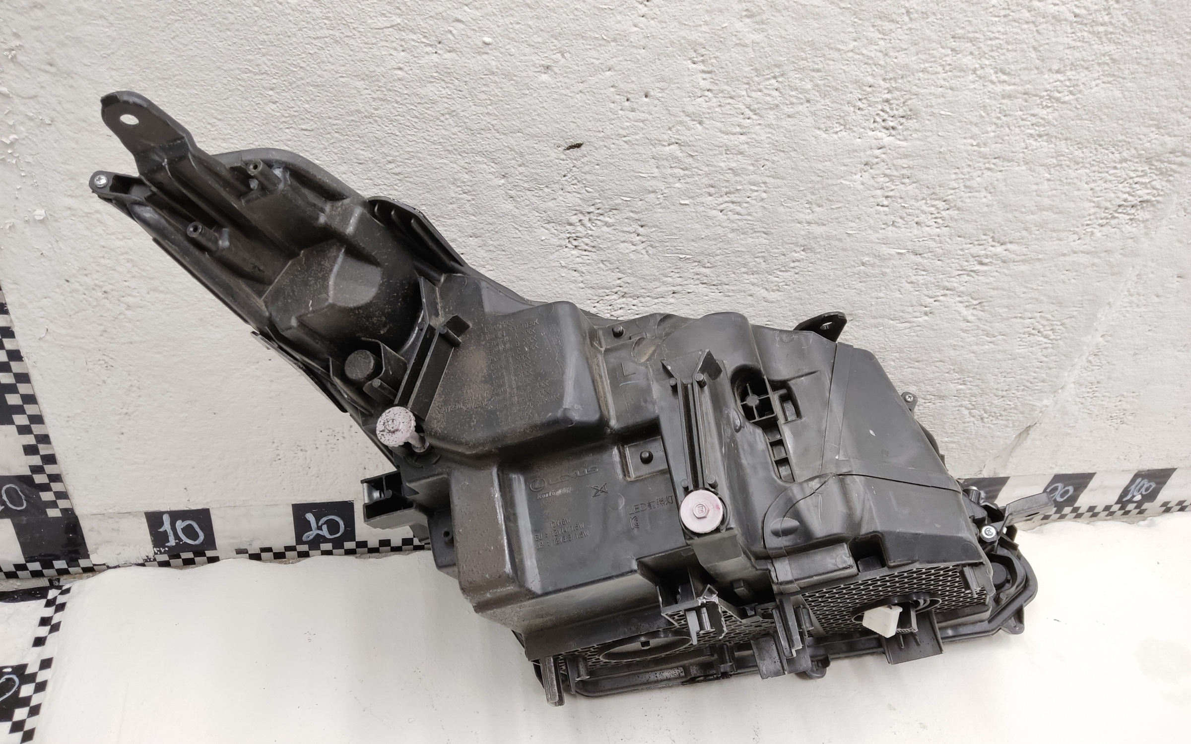 Фара передняя левая Lexus RX 4 LED c ДХО под 1 блок