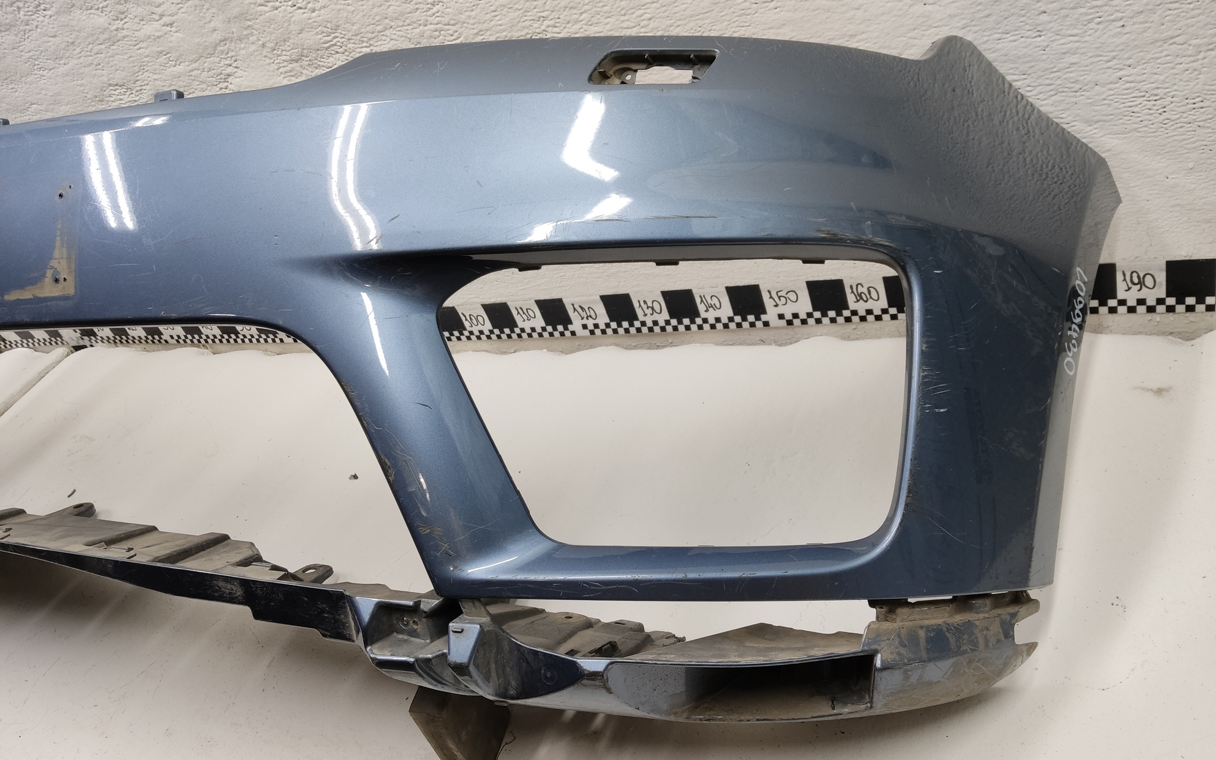 Бампер передний Land Rover Range Rover Sport 2