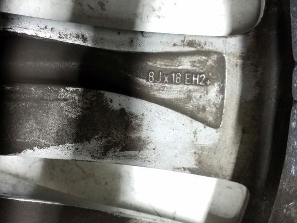 Диск колеса литой BMW 7er F01 R18