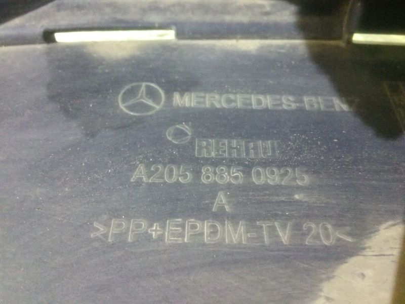 Бампер передний Mercedes Benz C-klasse W205 AMG