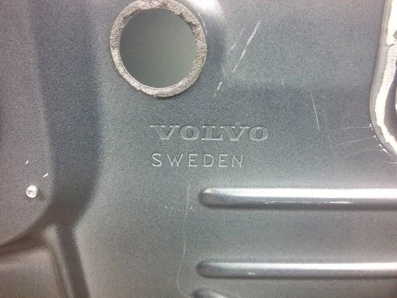 Дверь задняя правая Volvo XC90 1
