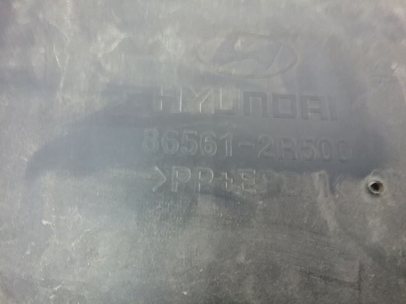 Решетка переднего бампера Hyundai I30 Restail