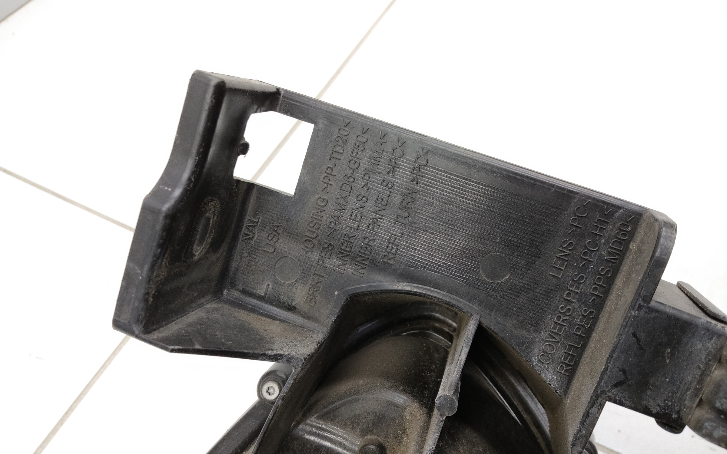 Фара передняя левая Infiniti QX60 1 ксенон