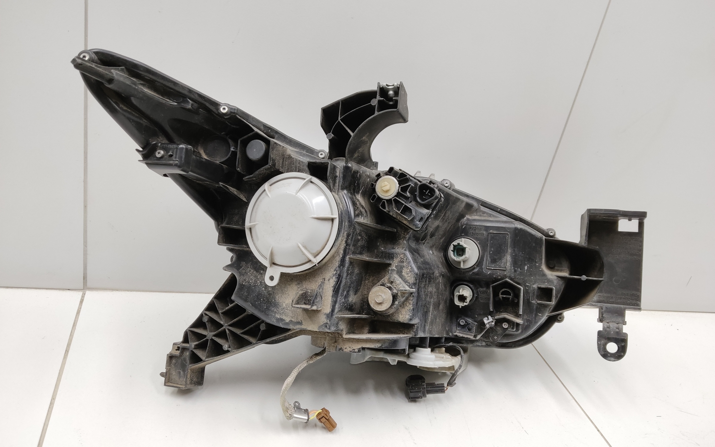 Фара передняя левая Infiniti QX60 1 ксенон