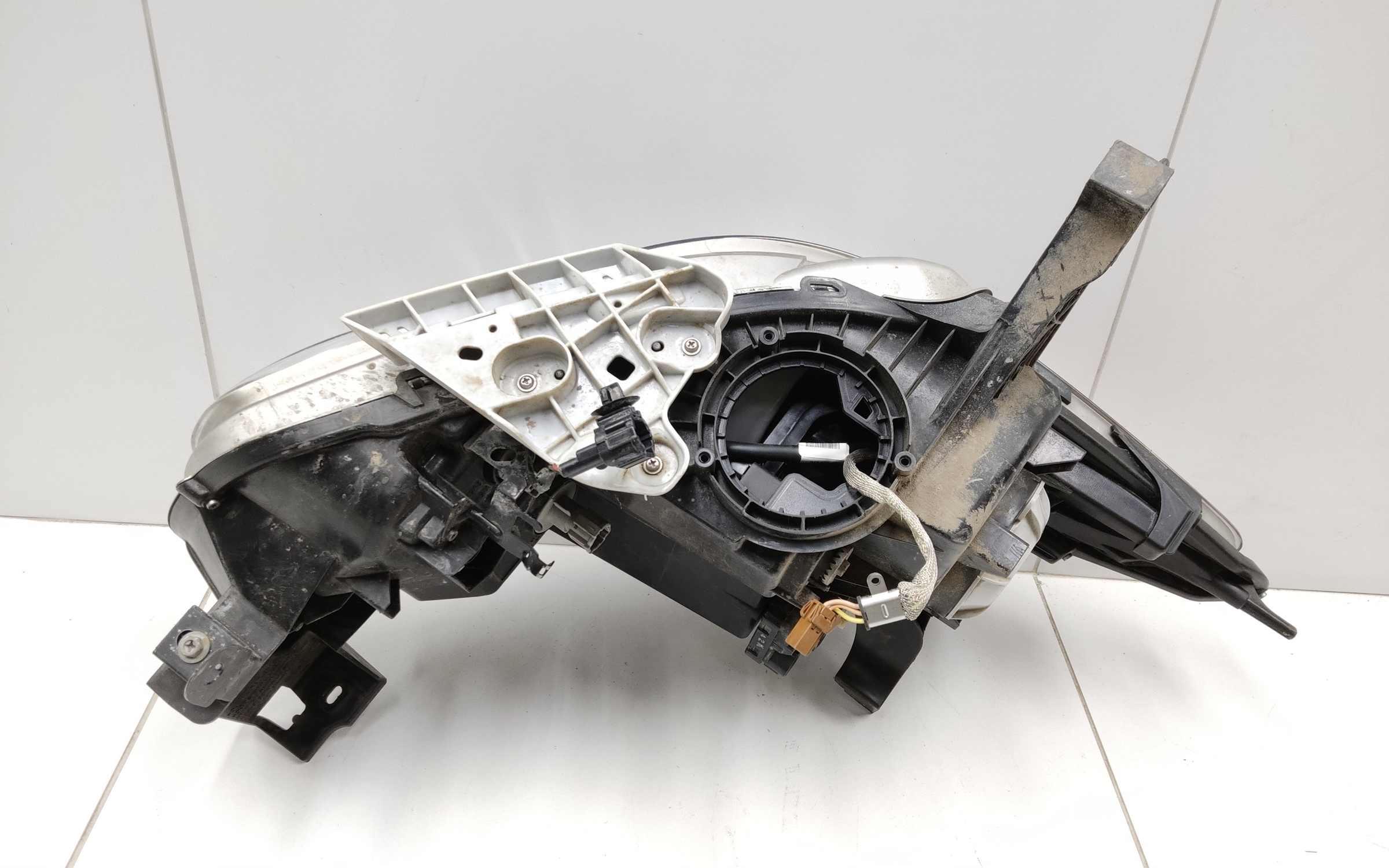 Фара передняя левая Infiniti QX60 1 ксенон