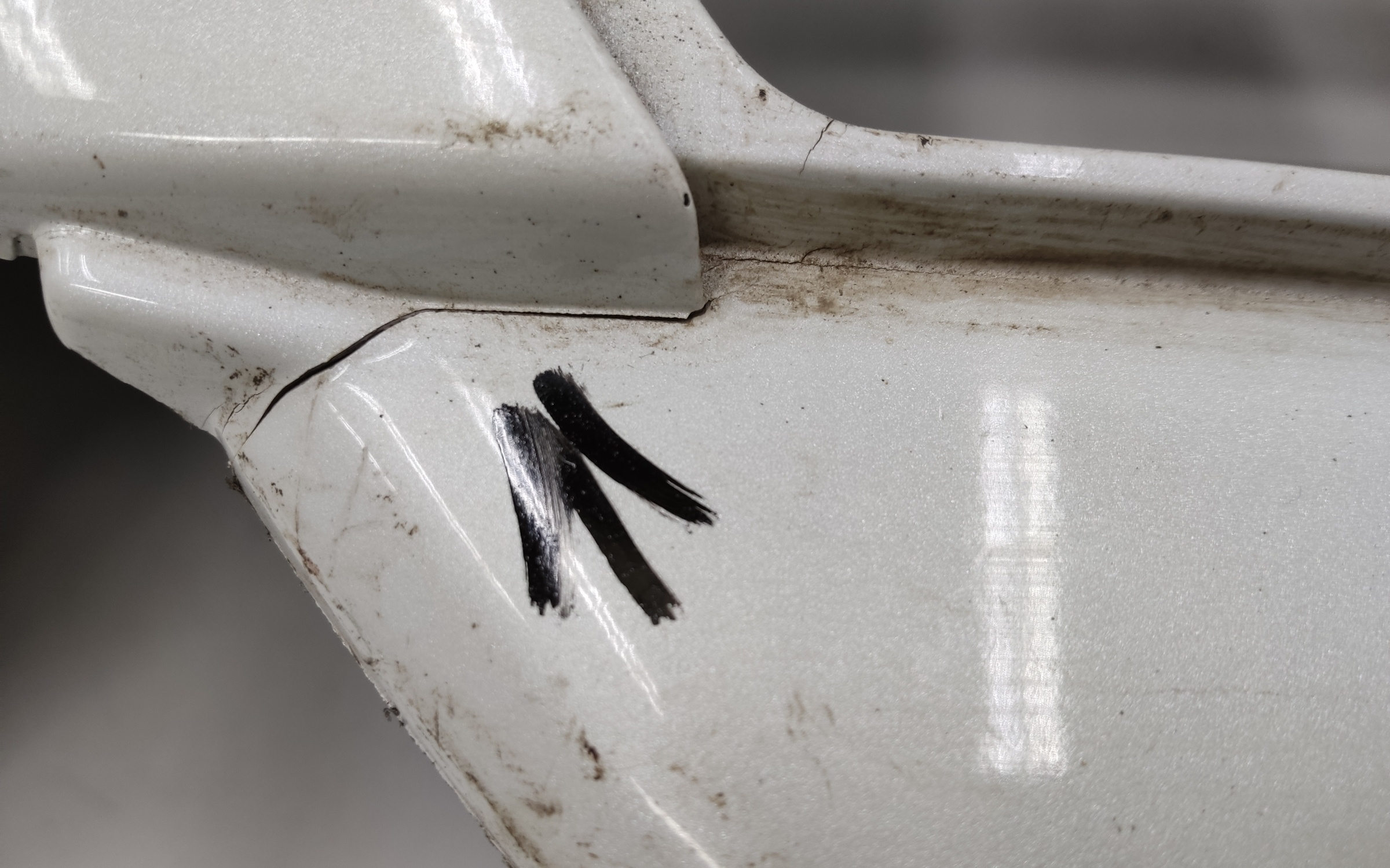 Чехол запасного колеса Mitsubishi Pajero 4